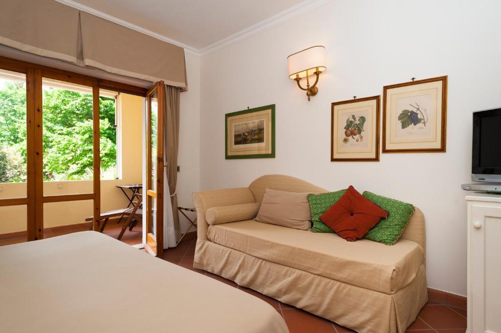 Classic Double Room,58902040: